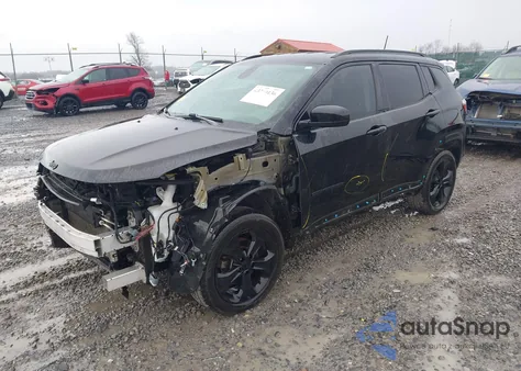 2019 Jeep Compass Altitude 4X4 из США, поврежденный, VIN 3C4NJDBB6KT723866